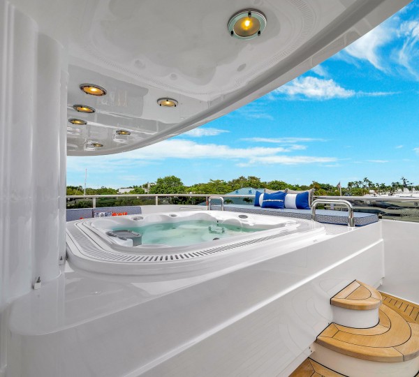 Sun Deck Jacuzzi