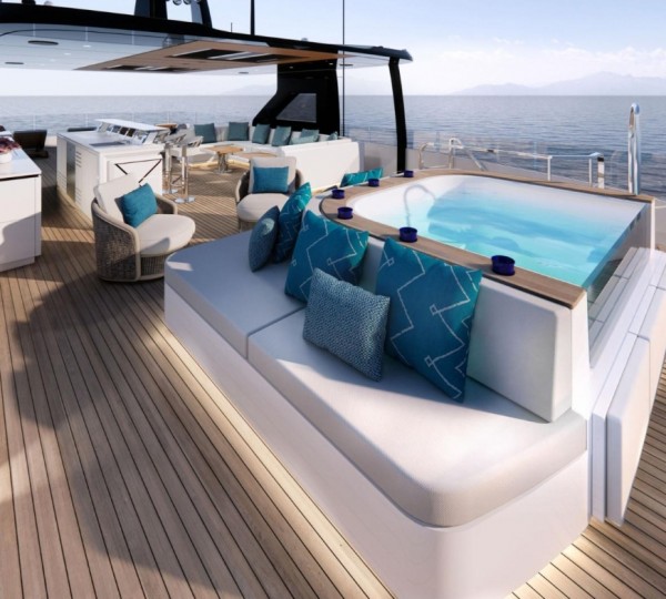 Exterior Sunbathing Area