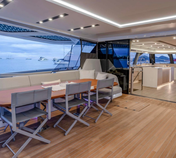 Opendeck Dining Area