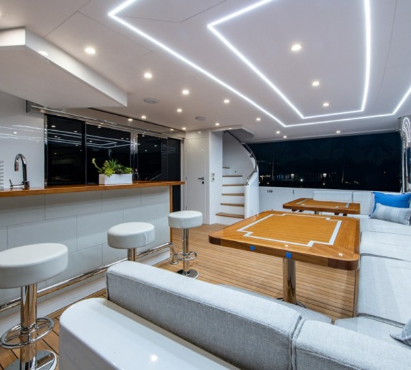 Aft Deck Seating