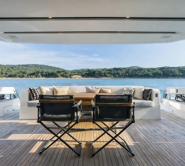 Opendeck Dining With Sea Views