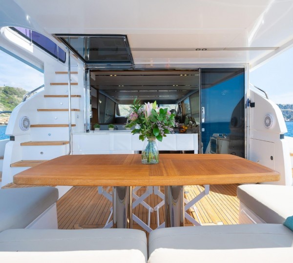 Exterior Relaxation Area With Dining