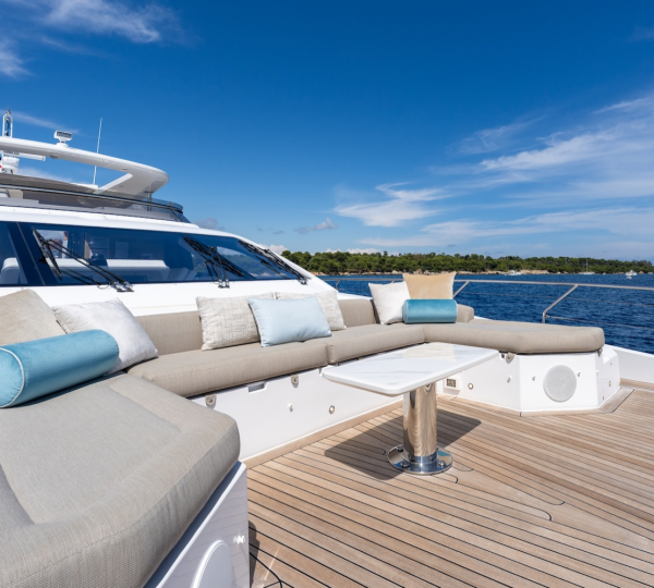 Open Sundeck Relaxation Area