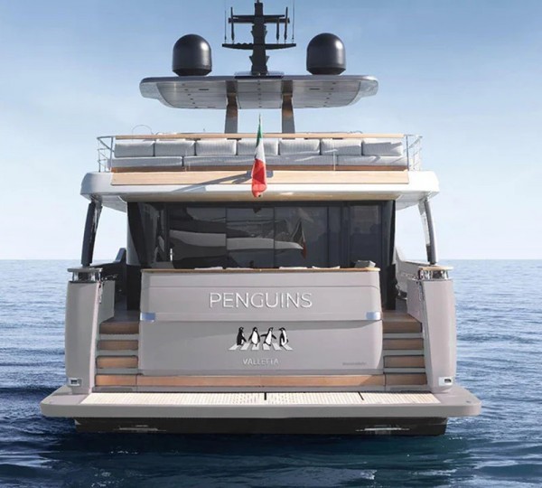 Superyacht PENGUINS