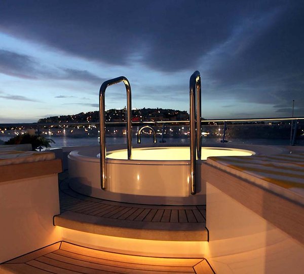 Vera Superyacht Jacuzzi Night