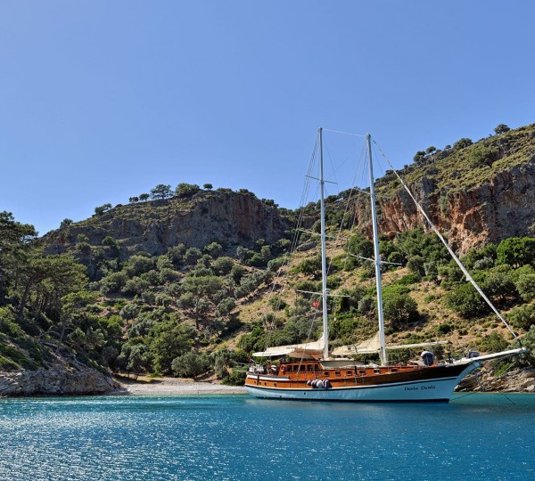 Luxury Yacht Derin Deniz