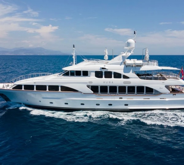 Luxury yacht AURA