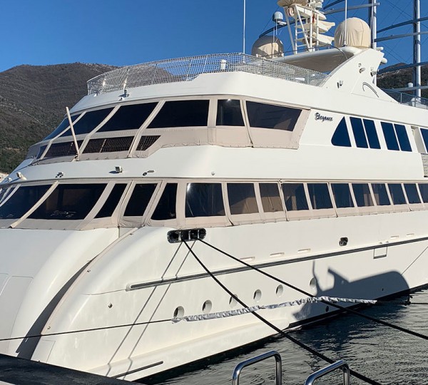 Luxury yacht BUSHIDO