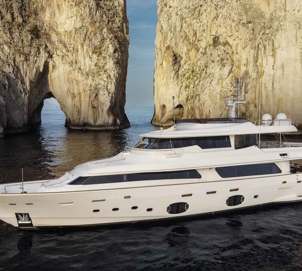 Luxury yacht MUSICA MUSICA