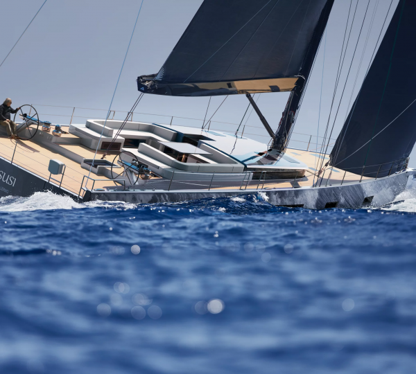 Luxury yacht NADAMAS (sistership)