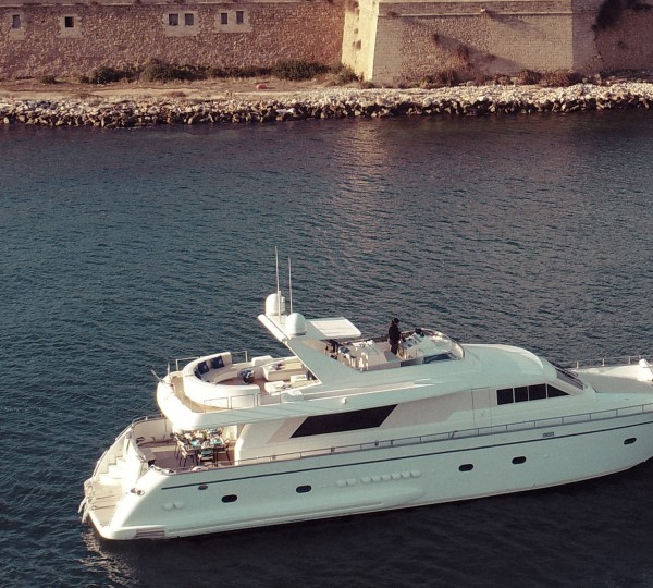 Motor yacht BEYOND