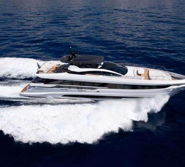 Super yacht C2