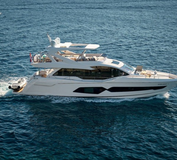 Luxury yacht HIDEAWAY I