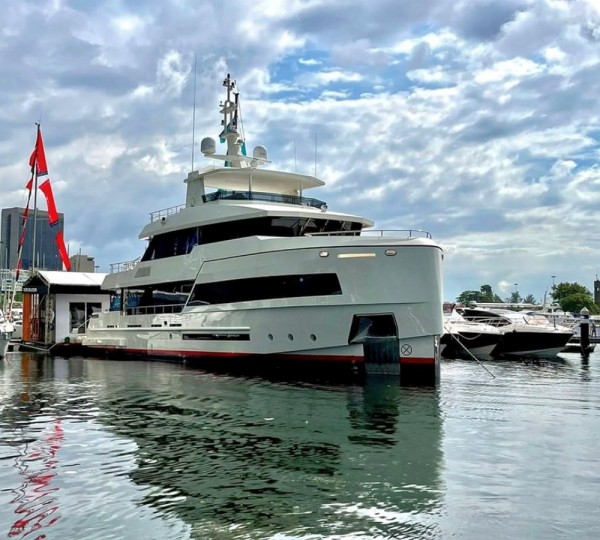 Luxury yacht WAIKIKI