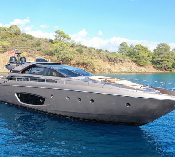 Super yacht LET MY PEOPLE GO