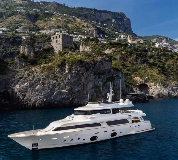 Super yacht MUSIC MUSICA