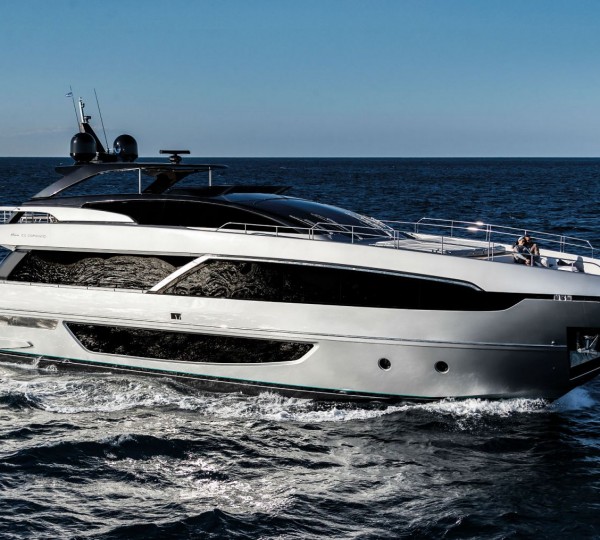 Super yacht RIES (Sistership)