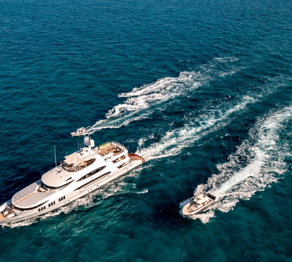 Super yacht TCB