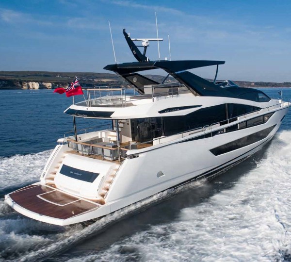 Luxury yacht MISS LEELOO