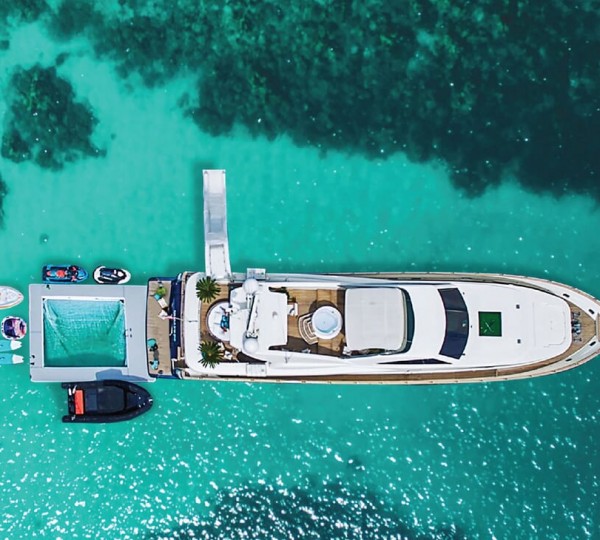 Motor yacht FOR YOUR EYES ONLY