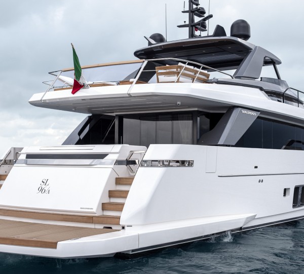 Motor yacht STRADODO (sistership)