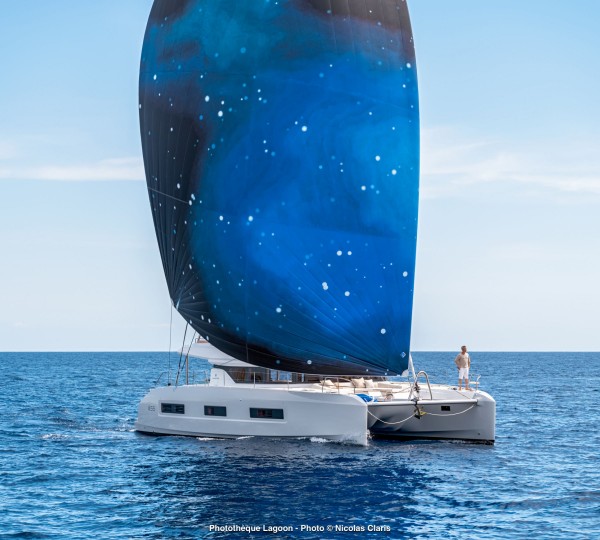Super yacht HYDRUS