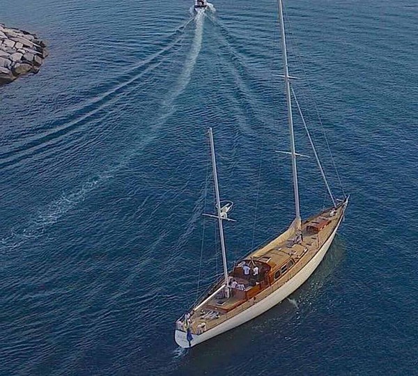 Super yacht MAGDALUS II