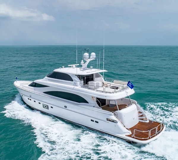 Super yacht NAYA MARYN