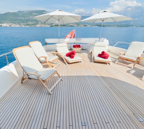 Super yacht ZIACANAIA