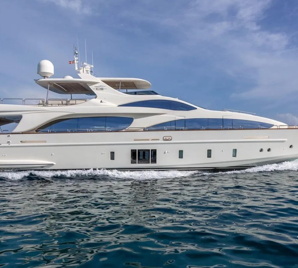 Luxury Yacht CAMY ED