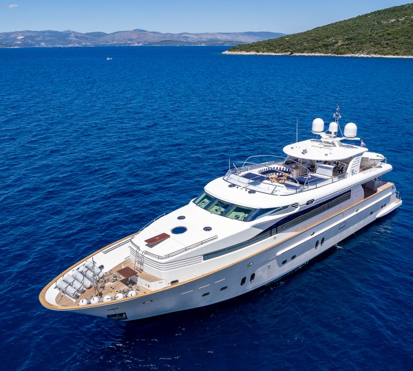 Luxury Yacht CONTE STEFANI