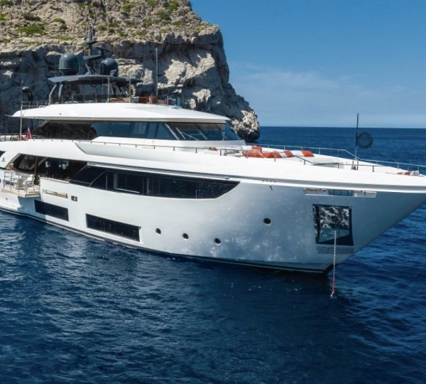 Luxury Yacht DIANA II