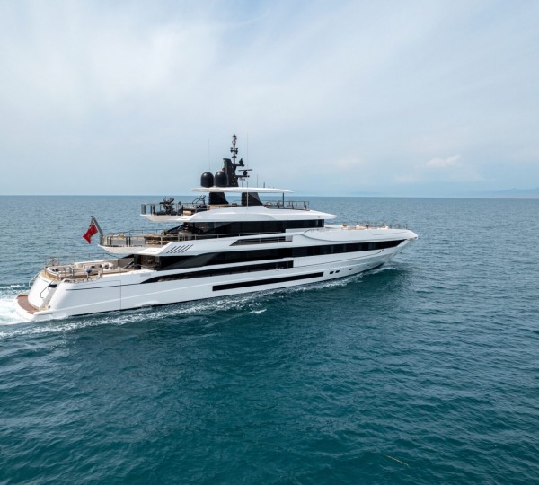 Luxury Yacht DOKINHA (sistership)