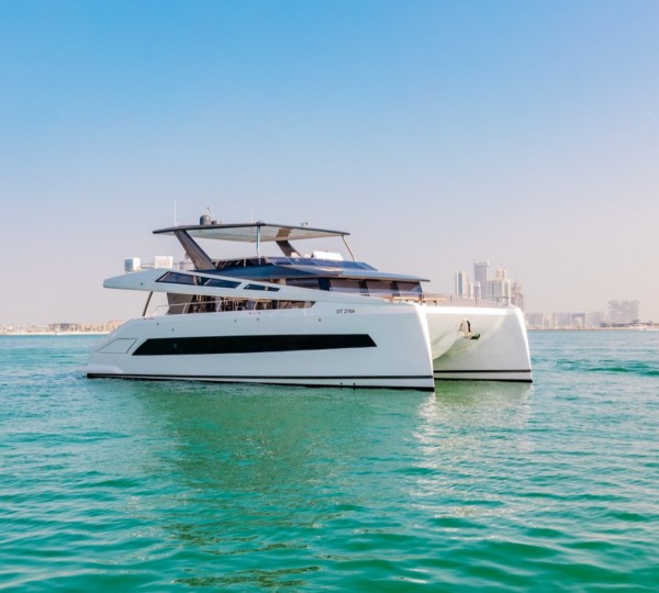 Luxury Yacht INFINITY