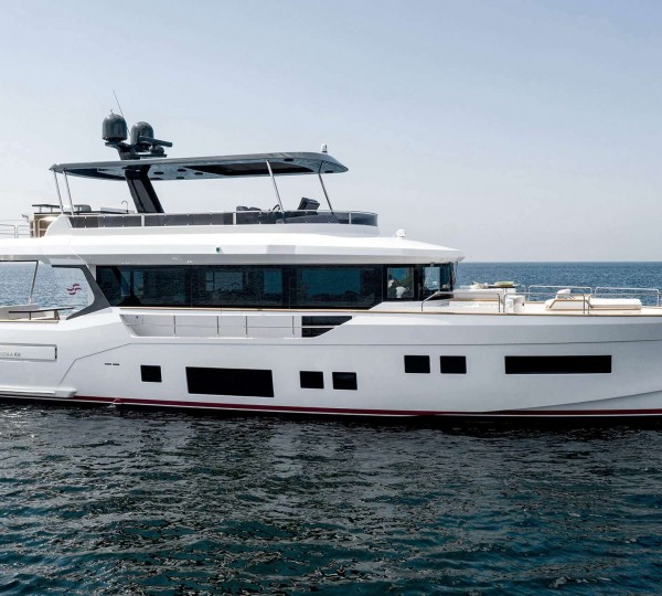 Luxury Yacht NORMAN'S T4