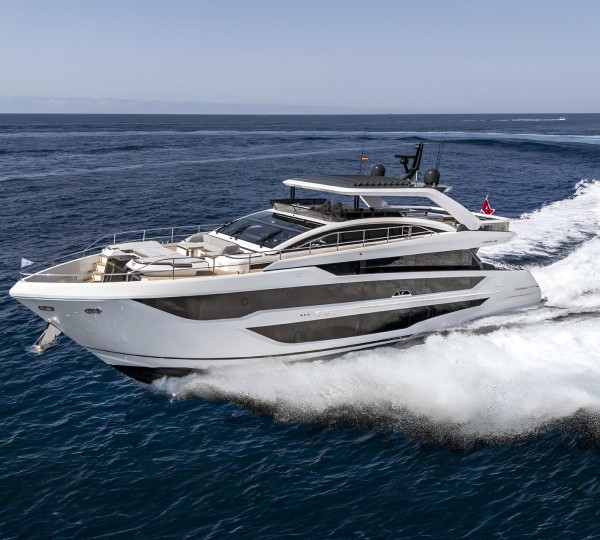 Luxury Yacht PEARLY SPENCER