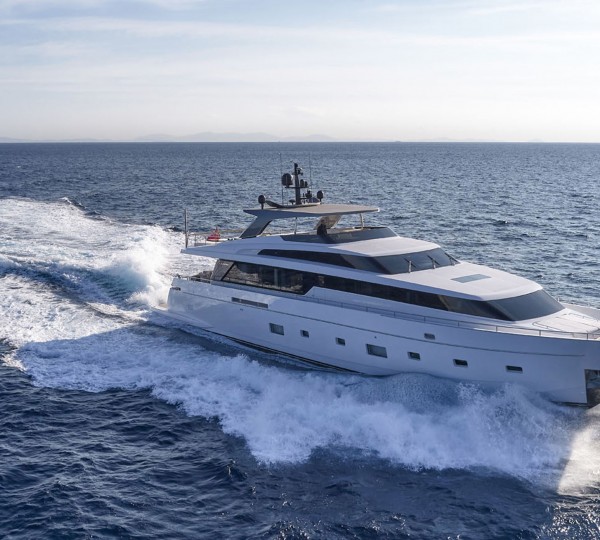 Luxury Yacht RARE DIAMOND