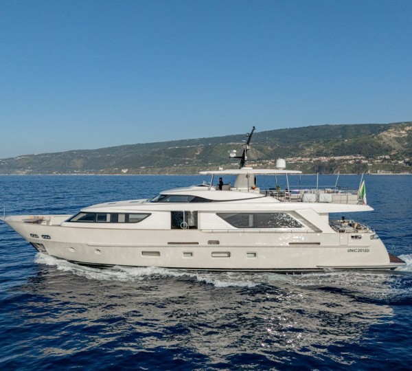 Luxury Yacht UNICKA