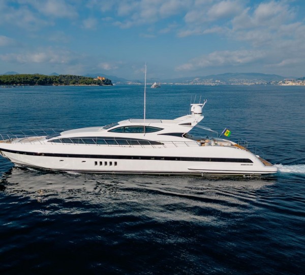 Luxury Yacht WET PANTHER