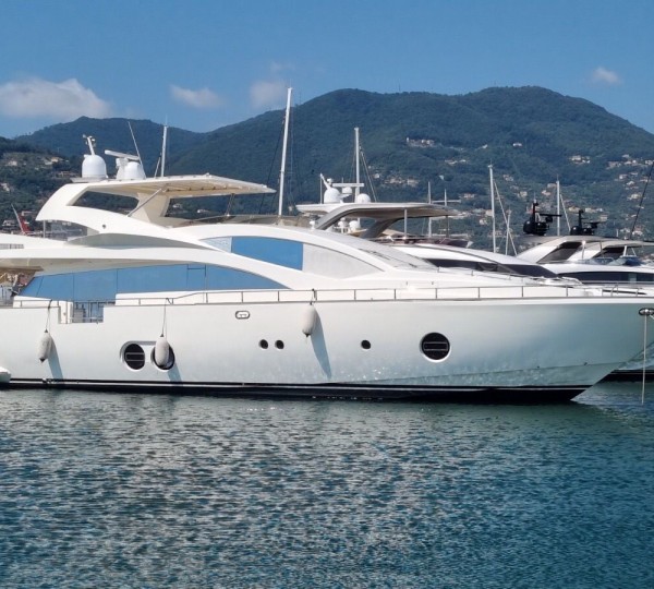 Motor Yacht RED ROSE