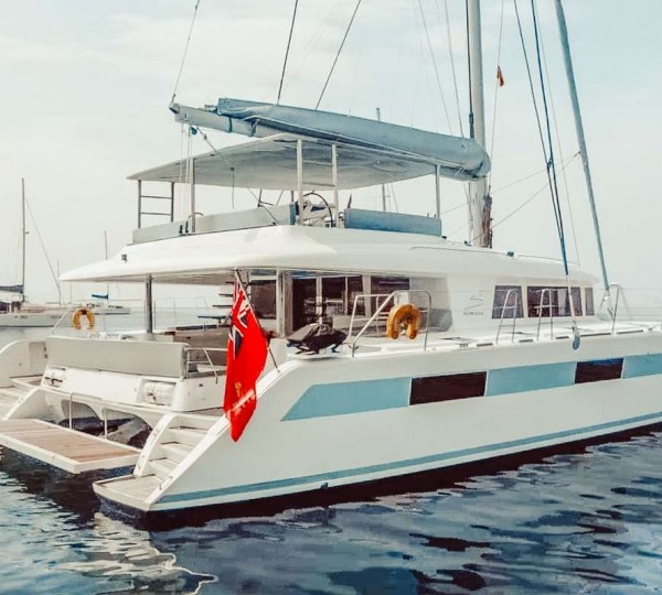 Sailing Catamaran NOMADA