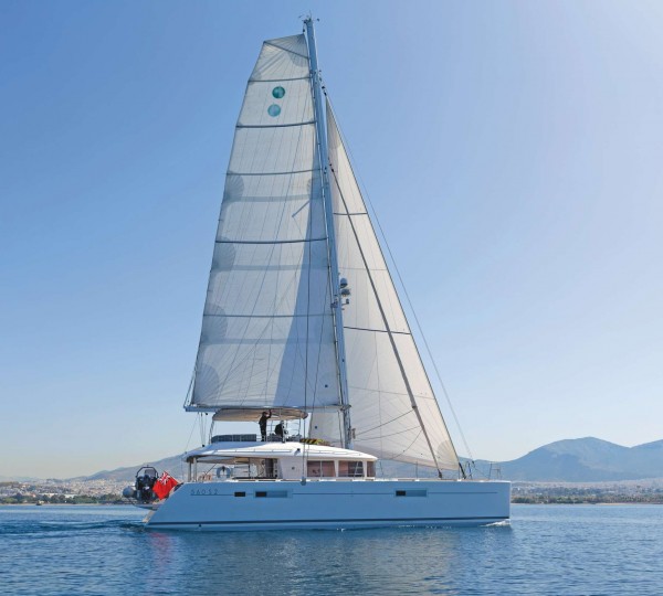 Sailing Catamaran COOL BREEZE