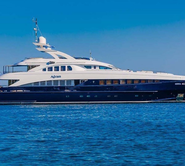 Superyacht AGRAM