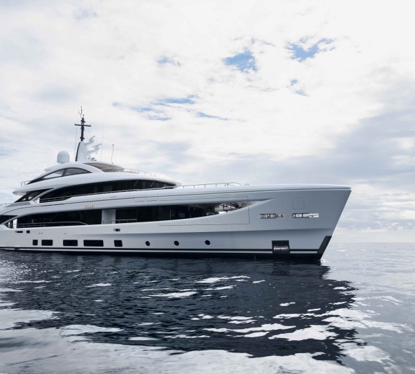 Superyacht BENETTI B