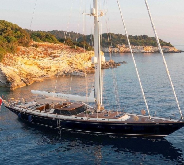 Superyacht IRELANDA