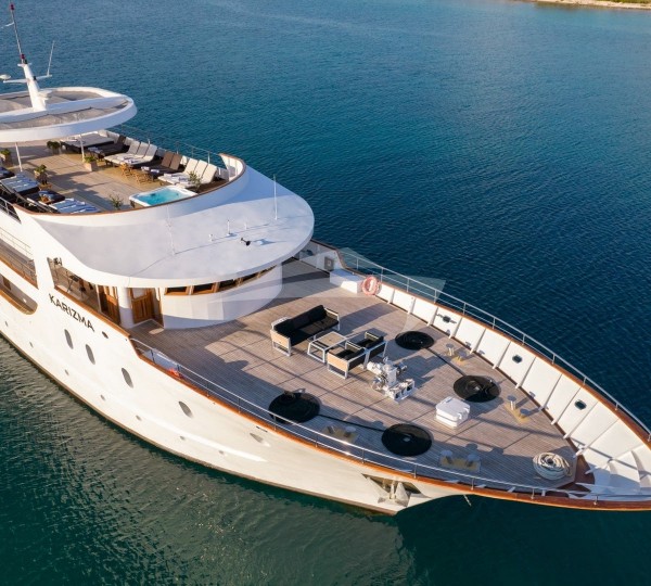Superyacht KARIZMA