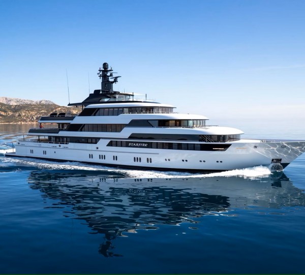 Superyacht STARFIRE