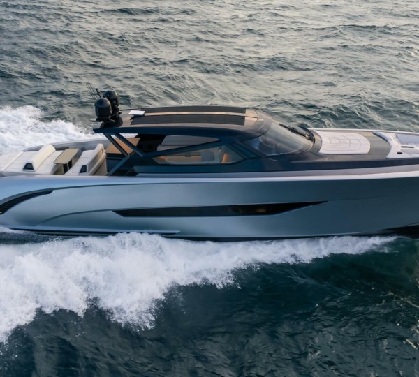 Superyacht SWEETWATER