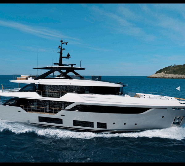 Superyacht TELLI