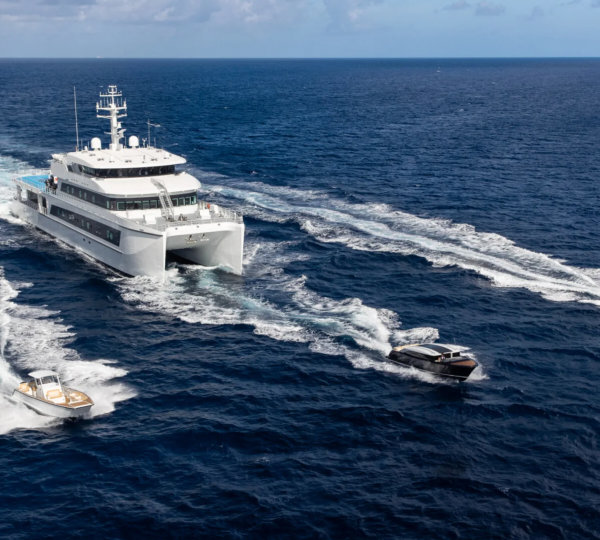 Superyacht WAYFINDER